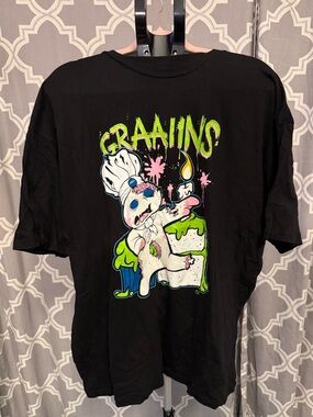 Goodie two sleeves Graphic Black Tee with Neon 'GRAAIINS' Cartoon Print xxl
